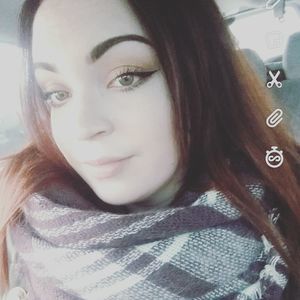 Meet your Posher, Kayla